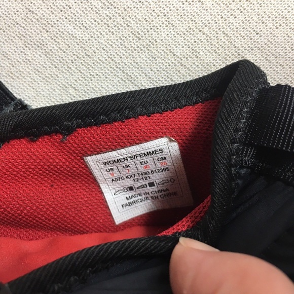 Up Uppers Size 36 Women’s Mid Rise Shorts - Picture 8 of 8